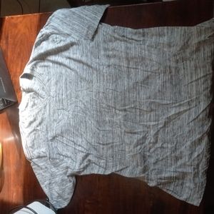 Men's gray t shirt